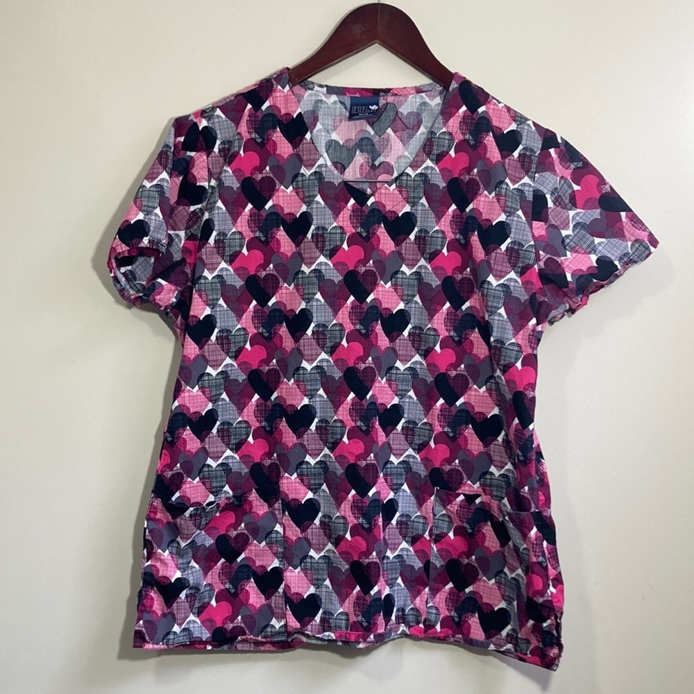Zoe & Chloe Women’s Scrub Top Size Medium